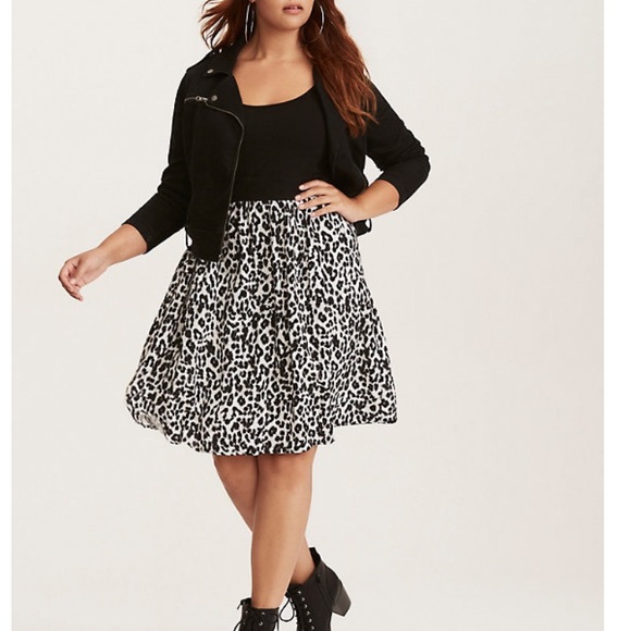 Black & White Leopard Print Knit To Woven Dress - Picture 2 of 5